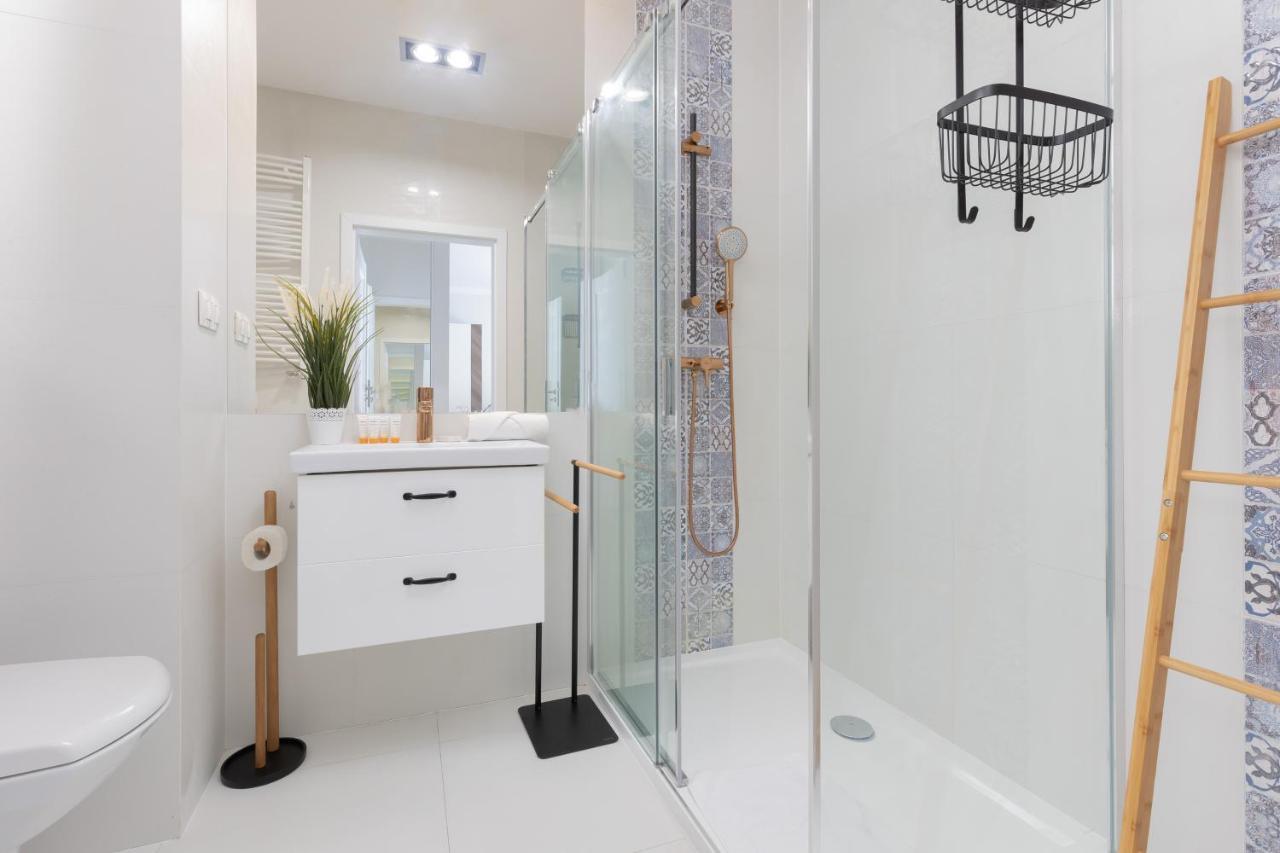 Lakeview Apartment Kapelanow Armii Krajowej By Noclegi Renters วอร์ซอ ภายนอก รูปภาพ